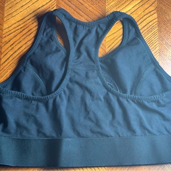 NWT Elie Saab
Lycra Sport Top Bra - Picture 6 of 8